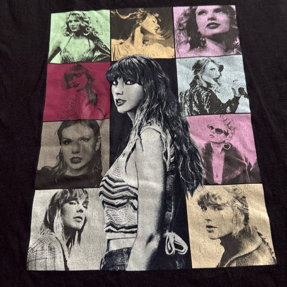 Taylor Swift Eras Tour Concert Black T-shirt Size Large - Picture 2 of 9